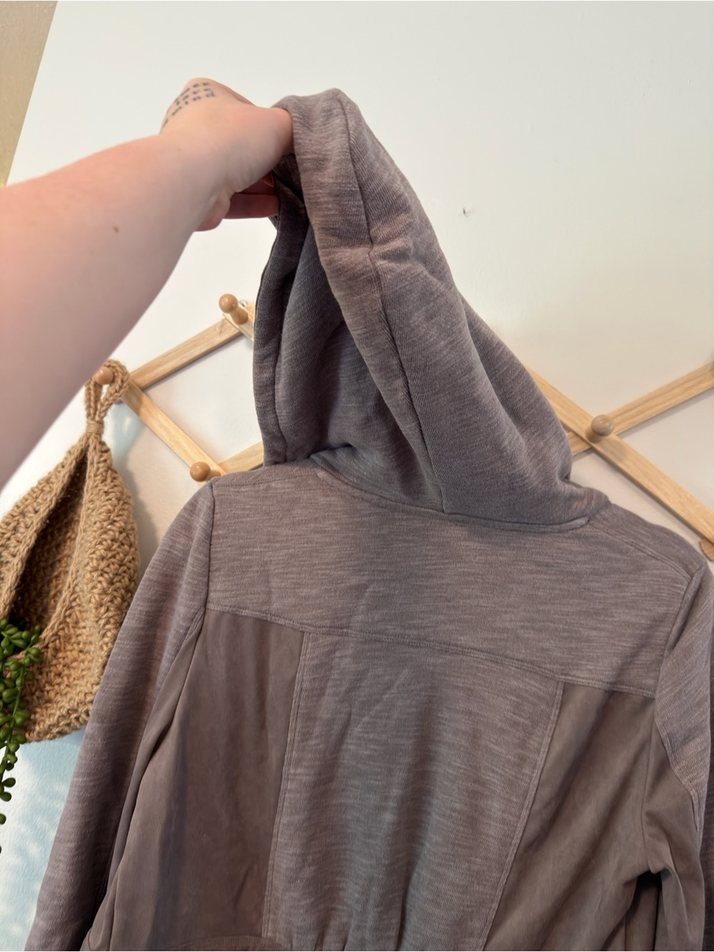Akemi + Kin Abbe Full Zip Hoodie Medium Mauve Taupe Hooded Jacket - Picture 9 of 12